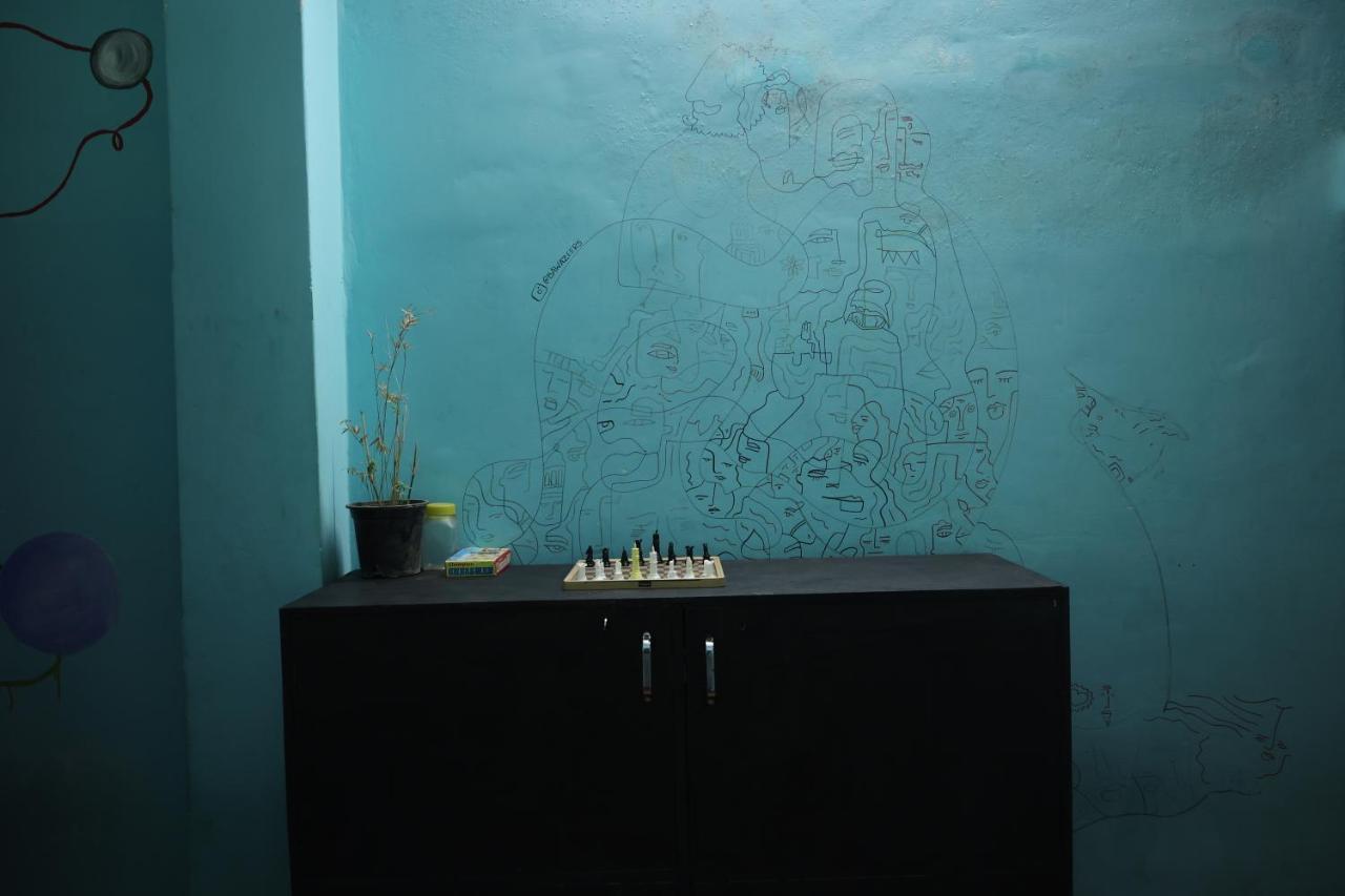 Good Vibes Hostel Βαρανάσι Εξωτερικό φωτογραφία