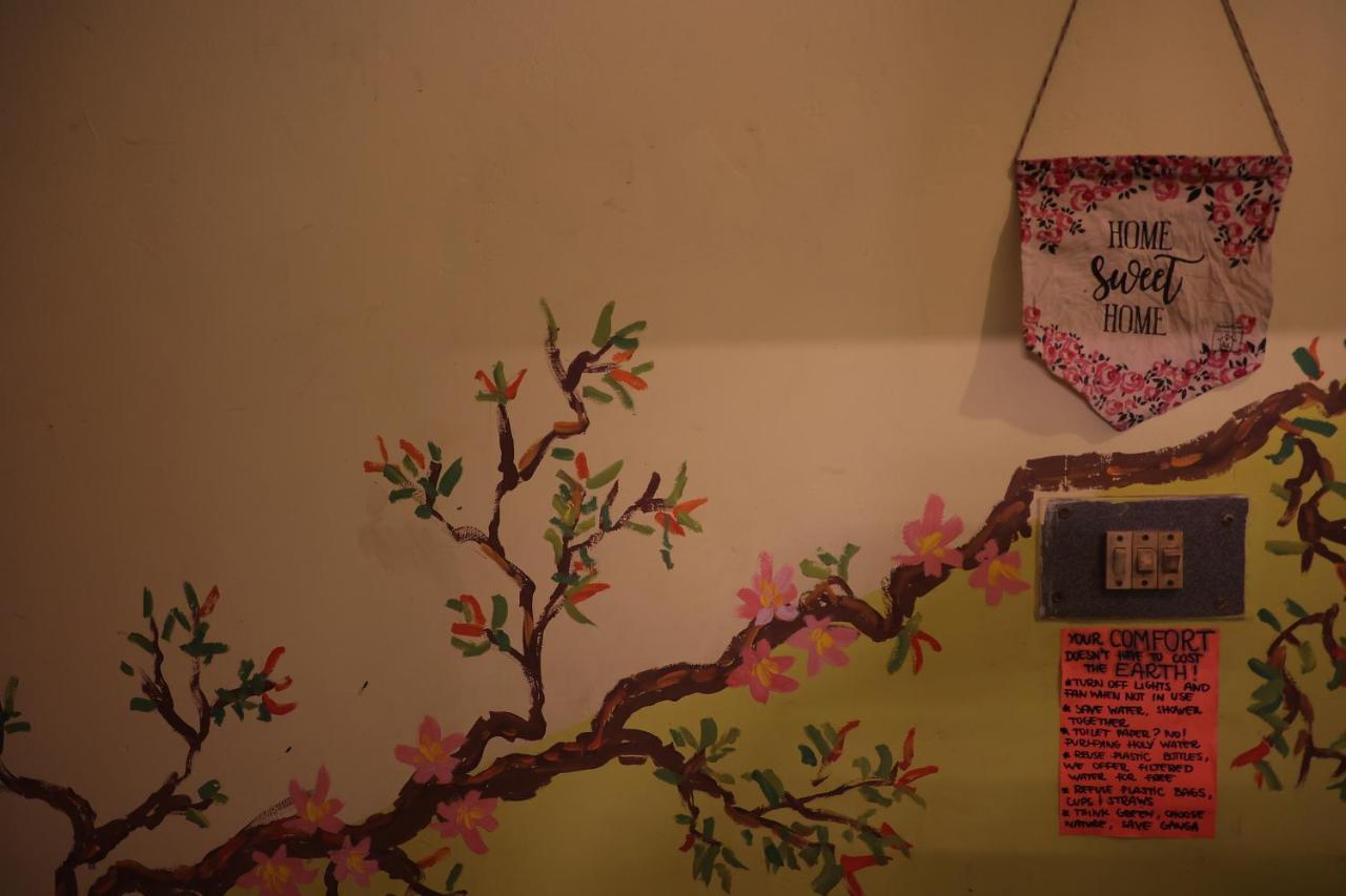 Good Vibes Hostel Βαρανάσι Εξωτερικό φωτογραφία