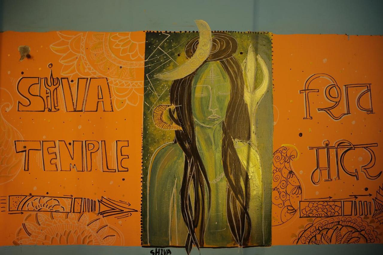 Good Vibes Hostel Βαρανάσι Εξωτερικό φωτογραφία