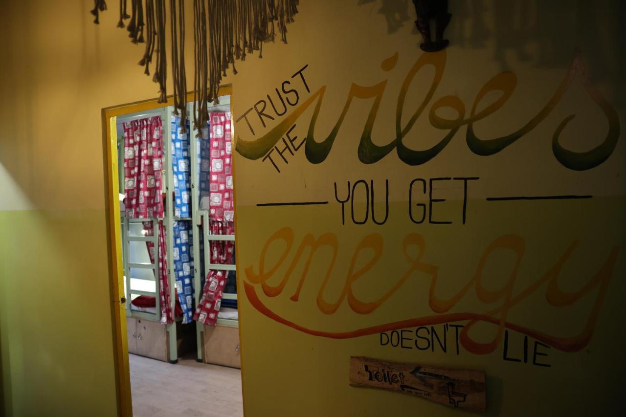 Good Vibes Hostel Βαρανάσι Εξωτερικό φωτογραφία