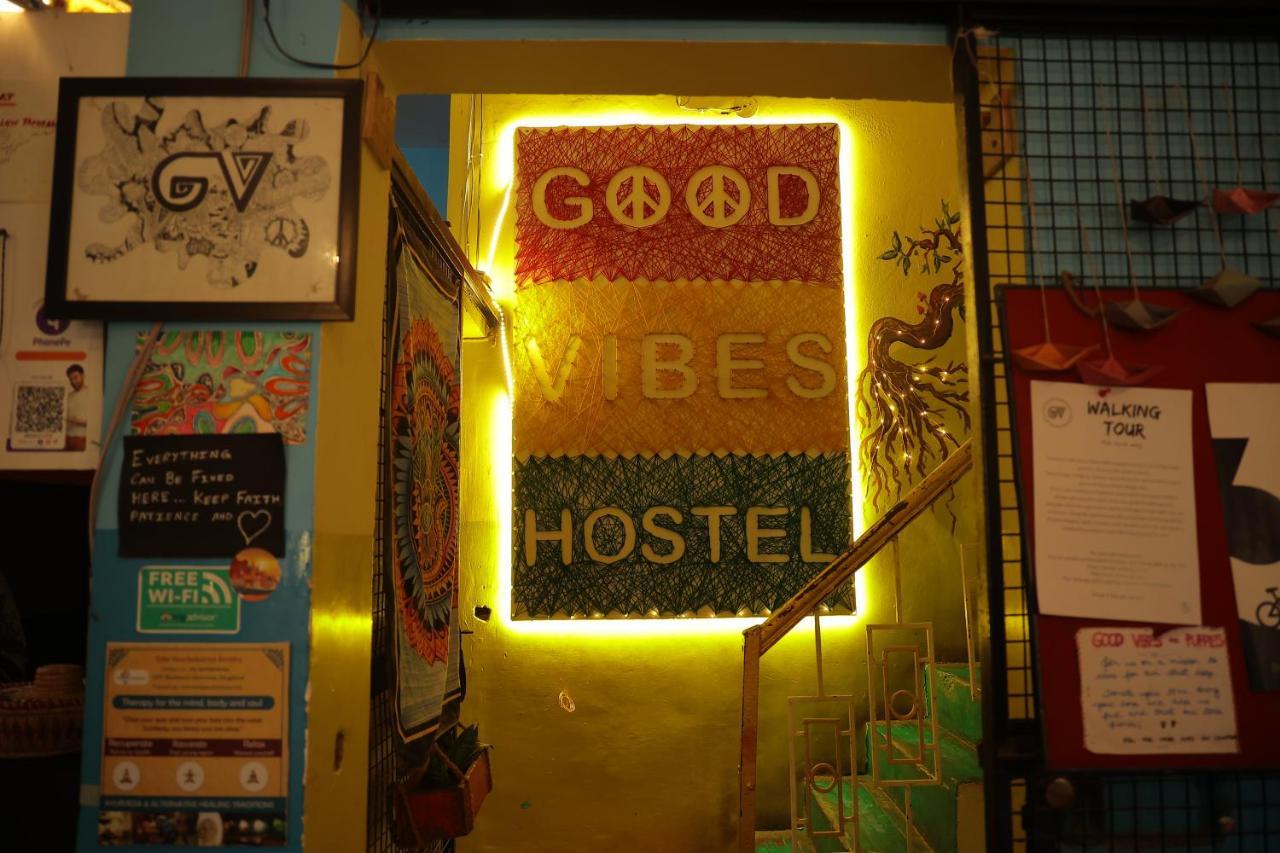 Good Vibes Hostel Βαρανάσι Εξωτερικό φωτογραφία