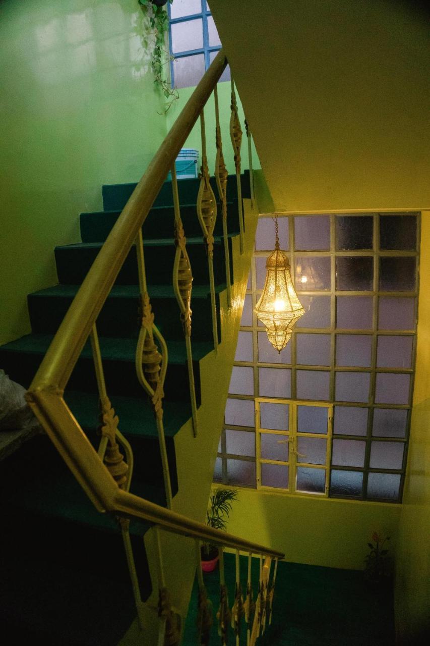 Good Vibes Hostel Βαρανάσι Εξωτερικό φωτογραφία